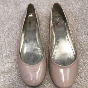 Nude Ballet Flats